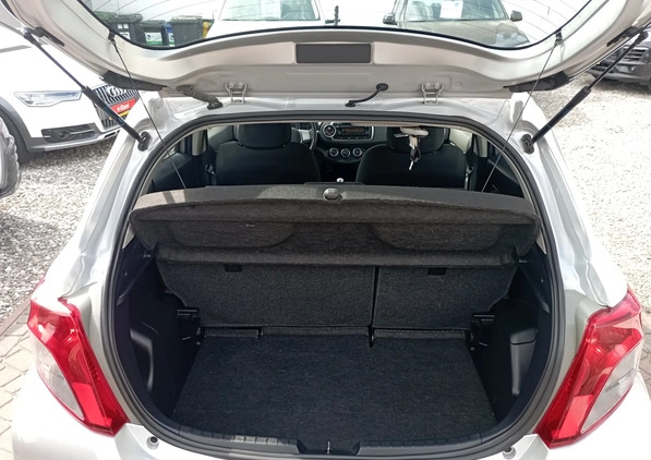 Toyota Yaris cena 29900 przebieg: 133000, rok produkcji 2013 z Kruszwica małe 154